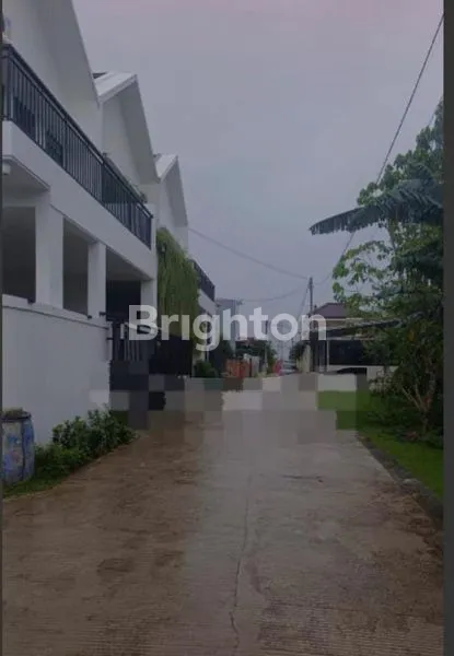 image RUMAH STRATEGIS NYAMAN DAN ASRI (4)