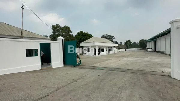 image *DIJUAL & DISEWAKAN GUDANG  LUAS TANAH 11,200M2 (1,12HA) DGN LUAS BANGUNAN 6000M2 DI CURUG, TANGERANG..*\N(KODE RMRG 2895) (4)