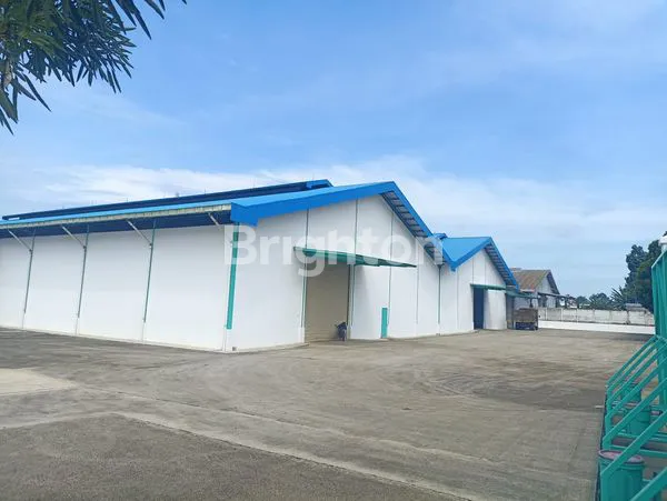 image *DIJUAL & DISEWAKAN GUDANG  LUAS TANAH 11,200M2 (1,12HA) DGN LUAS BANGUNAN 6000M2 DI CURUG, TANGERANG..*\N(KODE RMRG 2895) (1)