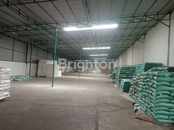 image *DIJUAL & DISEWAKAN GUDANG  LUAS TANAH 11,200M2 (1,12HA) DGN LUAS BANGUNAN 6000M2 DI CURUG, TANGERANG..*\N(KODE RMRG 2895) (5)