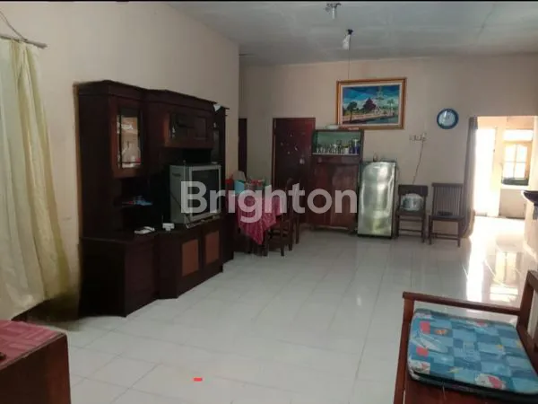 image RUMAH KLASIK DI PUSAT KOTA SEMARANG - JAWA TENGAH (2)