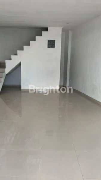 image RUKO PINGGIR JALAN DI PERENENAN CANGGU (4)