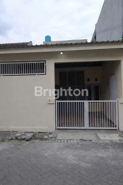 image RUMAH DI PERUMAHAN PESONA ALAM GUNUNG ANYAR DEKAT MERR DEKAT PONDOK CANDRA RUNGKUT (1)