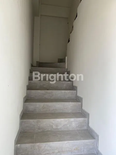 image RUKO LANTAI 2 DI PUSAT CANGGU (3)