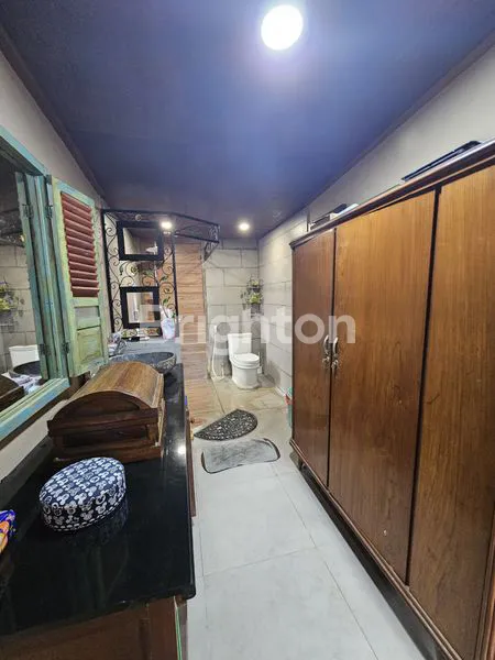 image LANGKA DI RENON! TANAH STRATEGIS BONUS BANGUNAN LIMASAN JATI ANTIK (7)