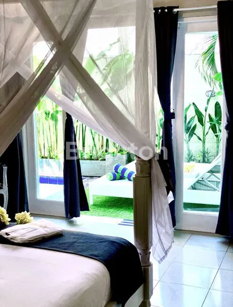 image DISEWAKAN VILLA SEMINYAK  (6)