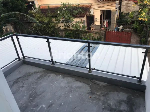 image SEWA RUMAH BERLOKASI STRATEGIS DI JALAN TUKAD BALIAN (6)