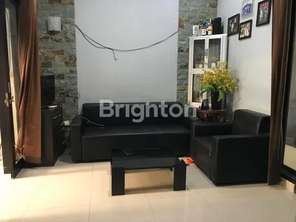 image SEWA RUMAH BERLOKASI STRATEGIS DI JALAN TUKAD BALIAN (4)