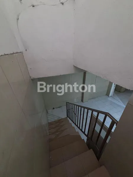 image RUMAH DI SEWAKAN KARAH SURABAYA2 (3)