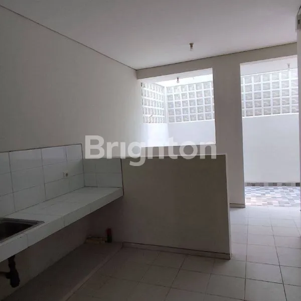 image HUNIAN NYAMAN 4 KT DI WISATA BUKIT MAS SURABAYA (8)