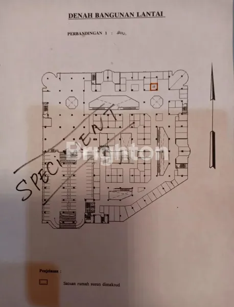 image KIOS STRATEGIS DIJUAL DI ITC ROXY MAS JAKARTA PUSAT – DEPAN ESKALATOR, TURUN HARGA! (2)