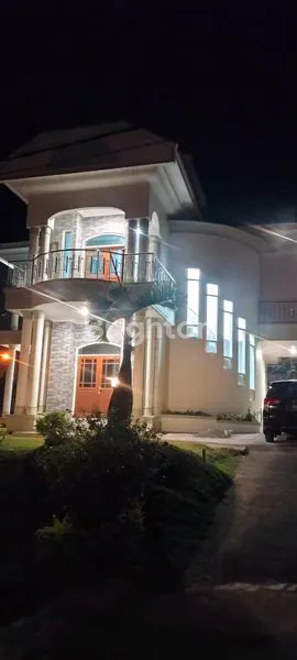 image VILA MEWAH DI PUNCAK TRAWAS, LT 660M² HARGA NEGO (5)