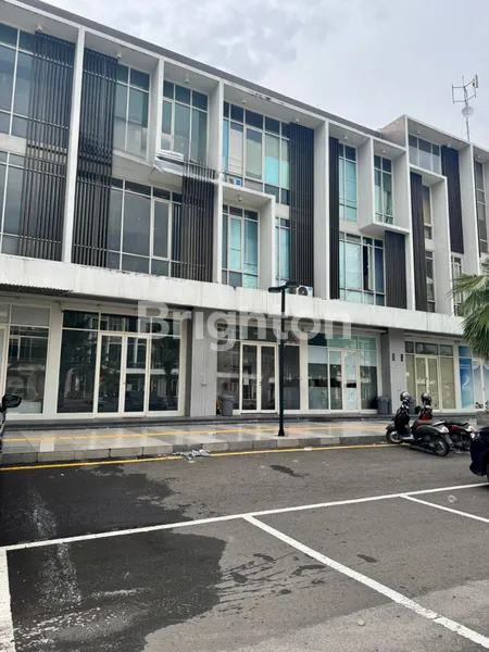 image RUKO NORTHWEST SIAP PAKAI COCOK UNTUK KANTOR, KLINIK, COFFEE SHOP ATAU RESTORAN MODERN (1)