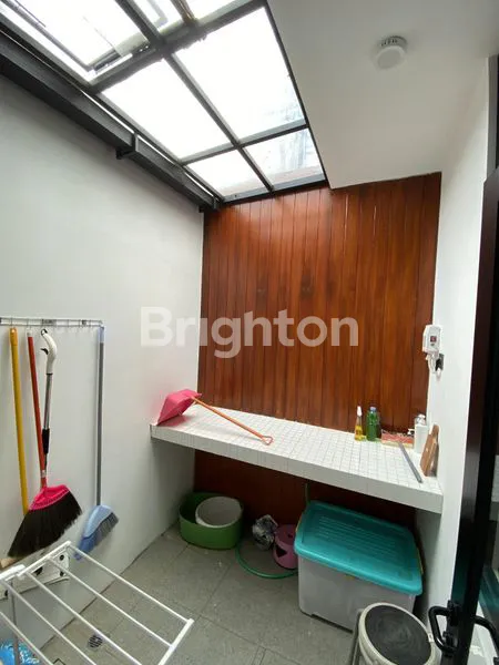 image RUMAH MINIMALIS MODERN DALAM PERUMAHAN (8)