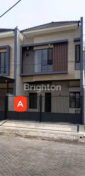 image RUMAH 2 LT MODEL MINIMALIS MODERN DI KLAMPIS ANOM DEKAT RAYA MERR, MANYAR (2)