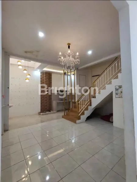 image PERUMAHAN TOWN HOUSE FURI RAHAYU TIBAN.BISA NEGO LAGI. (2)