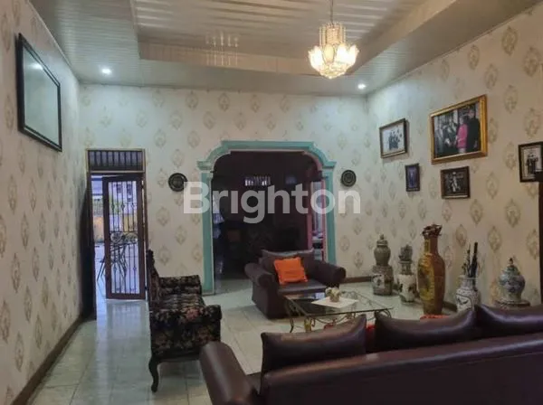 image RUMAH LUAS DI JL JERMAL 4 (3)