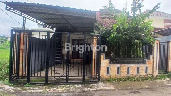 image RUMAH 2 LANTAI SHM DI GRA, LT 111M² (1)