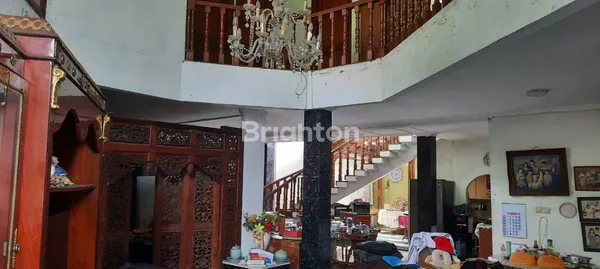 image RUMAH MEWAH 2 LANTAI HOEK DI CIBUBUR, JAKARTA TIMUR - 7+2 KAMAR, LUAS & STRATEGIS! (7)