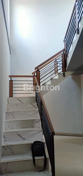 image RUMAH NYAMAN, SEHAT PENUH SIRKULASI UDARA 2 KAMAR DI MEGAREGENSI  (5)