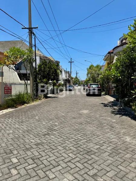 image TURUN HARGA RUMAH BARU GRESS MANYAR KERTOADI SIAP HUNI (2)