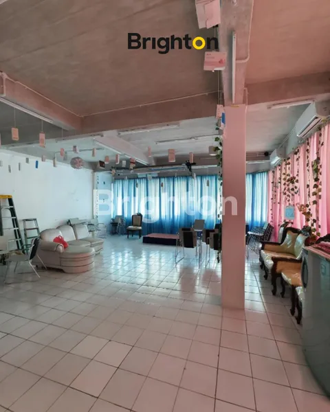 image DISEWAKAN RUKO 3+1 LANTAI, EX RESTORAN DI JALAN PANJANG GREEN GARDEN JAKARTA BARAT (2)