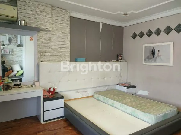 image RUKO JALAN SUTOMO DEKAT CENTER POINT (7)