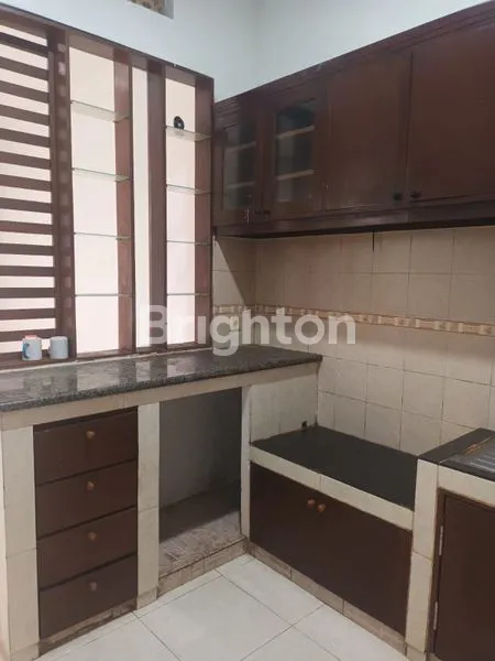 image DIJUAL CEPAT,,RUMAH BAGUS SIAP HUNI DI VILLA MELATI MAS  SERPONG TANGERANG SELATAN (4)