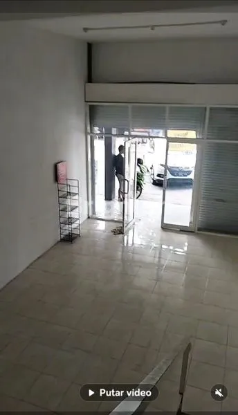 image RUKO SIAP HUNI BERADA DI NOL JALAN RAYA (2)