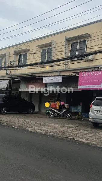 image RUKO SIAP HUNI BERADA DI NOL JALAN RAYA (1)