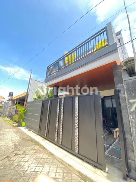 image COZY HOUSE MODERN MINIMALIST WITH 2 FLOORS IN KAMPIAL NUSA DUA  (1)