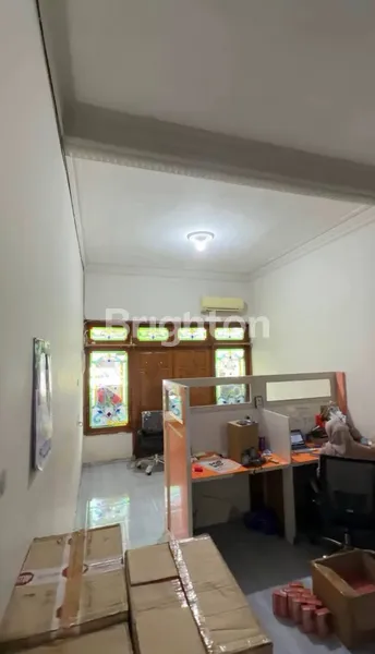 image HUNIAN NYAMAN & TERAWAT 2 LANTAI DI PERUM RUNGKUT HARAPAN (3)