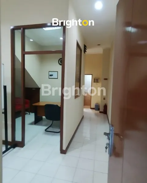 image RUKO 2 LANTAI DI HIBRIDA KELAPA GADING, JAKARTA UTARA COCOK UNTUK KANTOR, USAHA, BISNIS JASA (1)