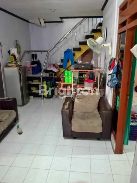image RUMAH RUNGKUT HOOK TERAWAT STRATEGIS DEKAT MERR, UPN (5)