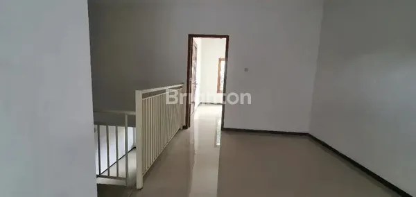 image RUMAH SIAP HUNI RUNGKUT MENANGGAL STRATEGIS DEKAT UPN (7)