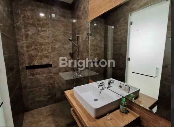 image RUMAH 4 LANTAI FULLY FURNISHED DI TANJUNG DUREN (3)