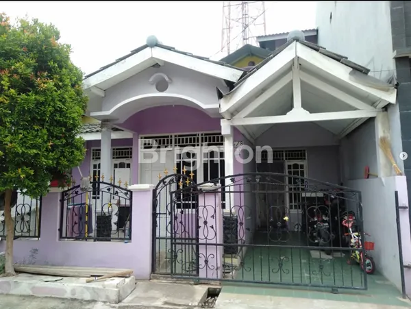 image RUMAH 2 LANTAI SIAP HUNI DI PESONA ANGGREK HARAPAN – BEKASI UTARA (1)