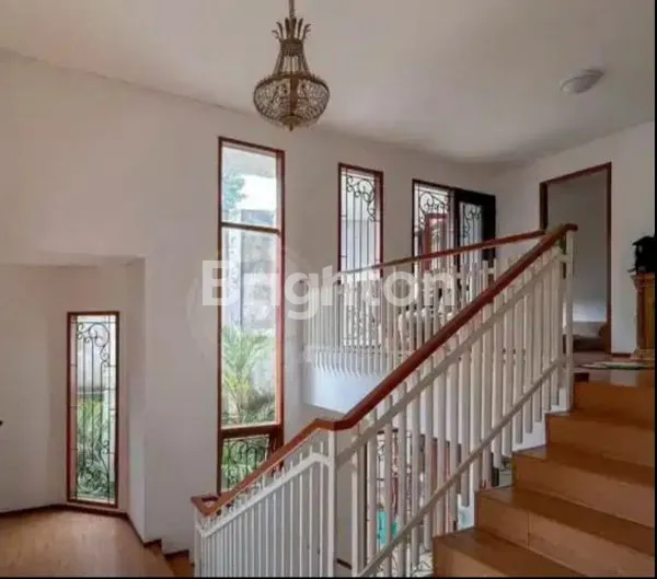 image RUMAH EKSKLUSIF 4KT DI CLUSTER MENTENG BINTARO (5)