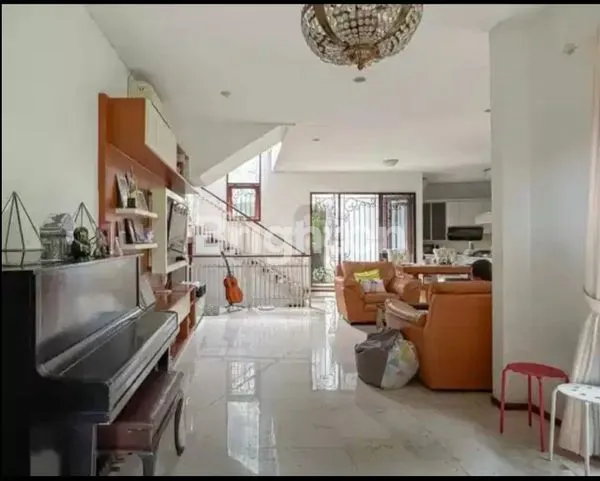 image RUMAH EKSKLUSIF 4KT DI CLUSTER MENTENG BINTARO (3)