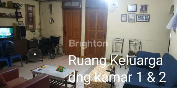 image RUMAH LUAS 214M² DI DEPOK, COCOK UNTUK KONTRAKAN (5)