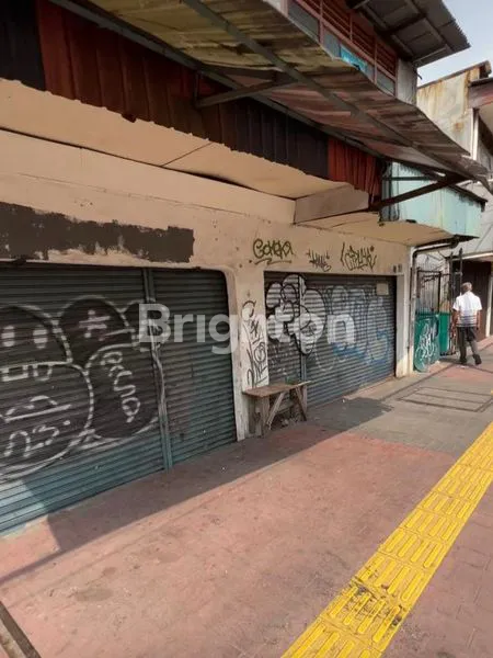 image DIJUAL RUMAH PINGGIR JALAN RAYA TUBAGUS ANGKE – SHM, DI BAWAH NJOP (1)