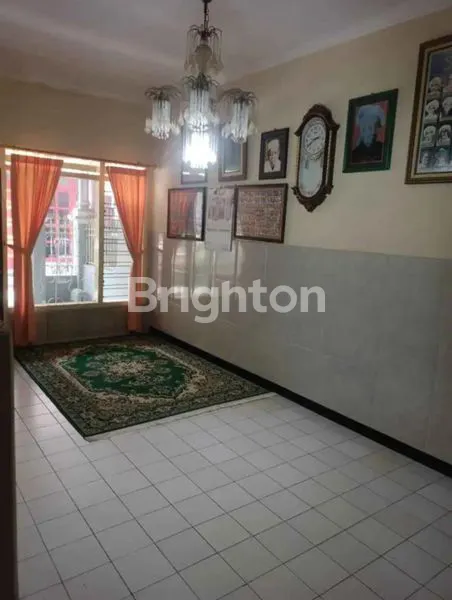 image RUMAH 2 LANTAI AKSES MOTOR DEKAT PASAR GADANG KOTA MALANG (4)