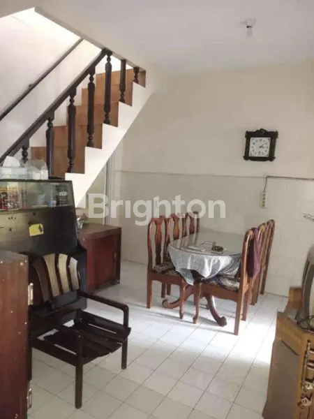 image RUMAH 2 LANTAI AKSES MOTOR DEKAT PASAR GADANG KOTA MALANG (7)