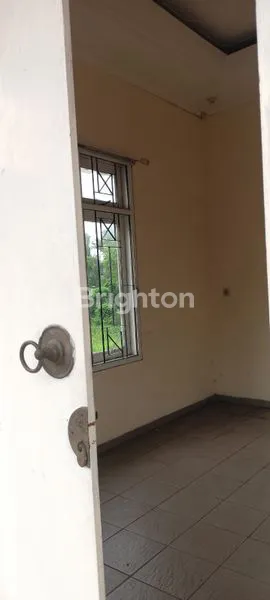 image RUMAH RAFFLES HILL CIBUBUR LT/LB 322/250M2 4,7 M (4)