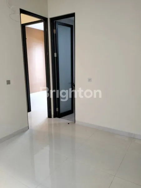 image HUNIAN MODERN DI MANYAR JAYA, 3+1 KT & SIAP HUNI (8)