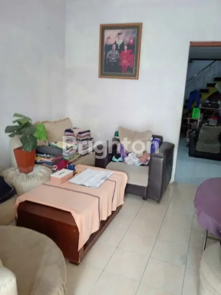 image RUMAH RUNGKUT HOOK TERAWAT STRATEGIS DEKAT MERR, UPN (4)