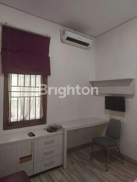 image RUMAH MEWAH FULL FURNISHED DI GRAND MELATI, LT 151M² (6)