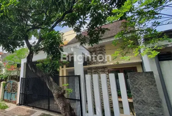 image RUMAH SIAP HUNI RUNGKUT MENANGGAL STRATEGIS DEKAT UPN (1)