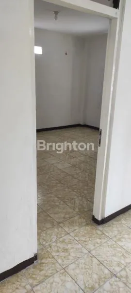 image RUMAH STRATEGIS 2 LANTAI, LT 170M² DI SEMARANG (6)