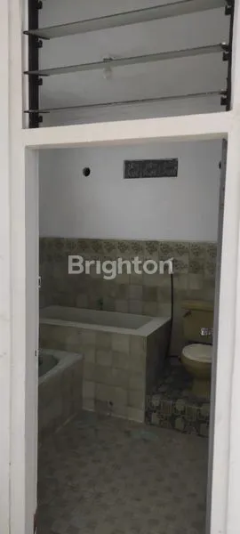 image RUMAH STRATEGIS 2 LANTAI, LT 170M² DI SEMARANG (3)